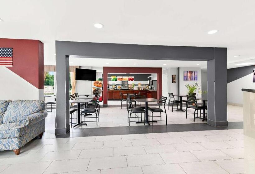 호텔 Quality Inn Merrimack  Nashua