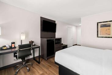 هتل Quality Inn Merrimack Nashua