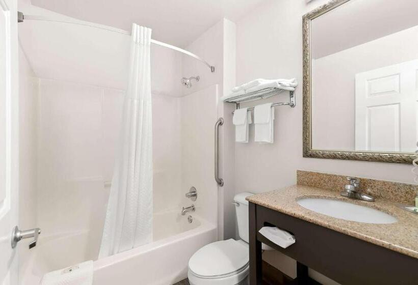호텔 Quality Inn Merrimack  Nashua