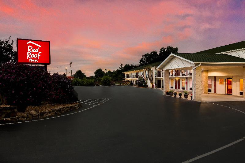 בית מלון כפרי Red Roof Inn Monteagle   I 24