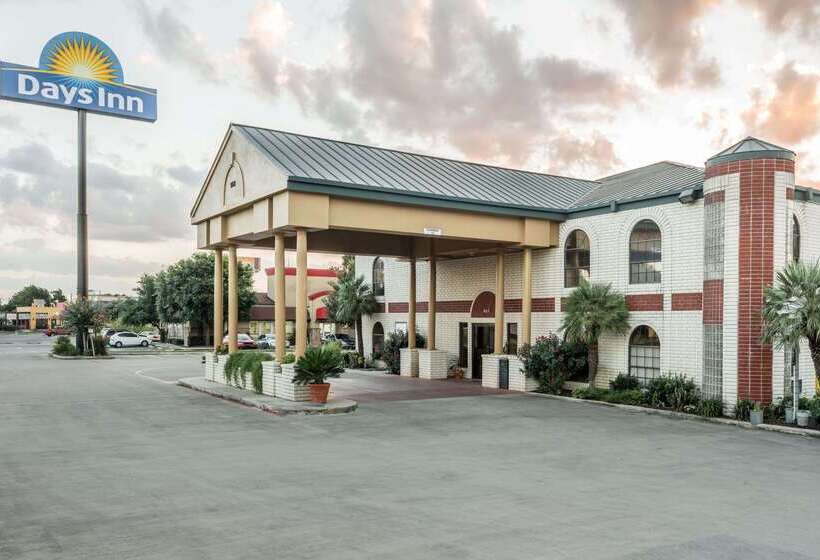 مُتل Days Inn By Wyndham New Braunfels