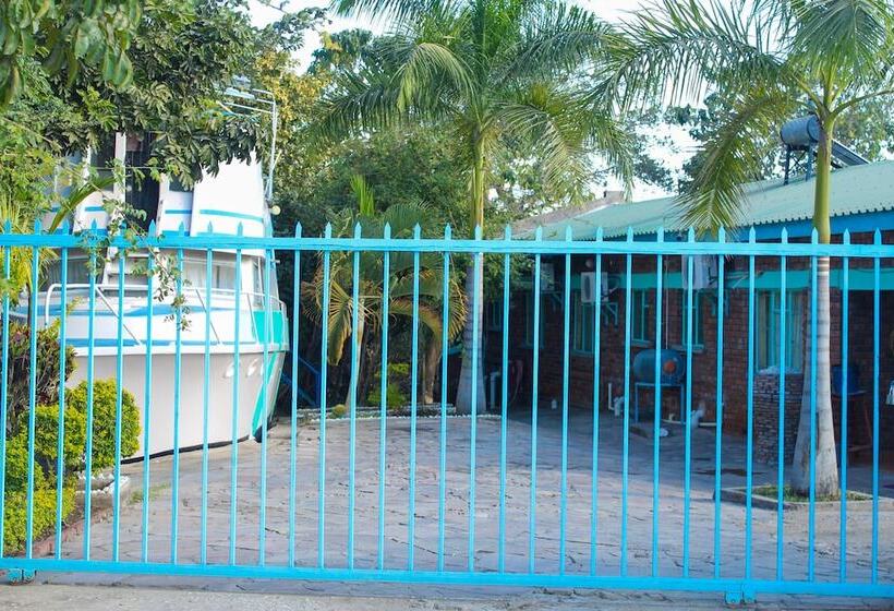 پانسیون Luna Lodge