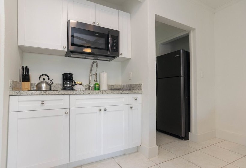 Costa Este Beach Vacation