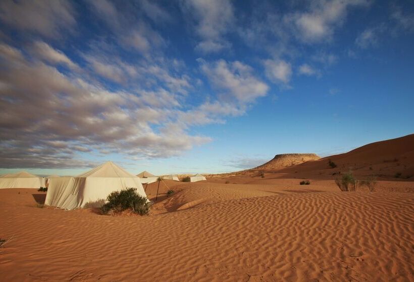 هتل Camp Mars
