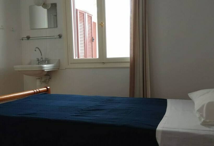 پانسیون Arhontiko Sitia