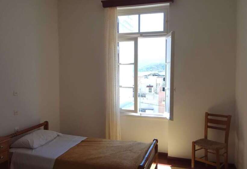 پانسیون Arhontiko Sitia