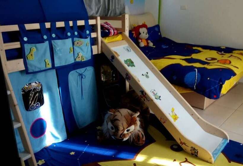 پانسیون Star Fantasy Castle For Family