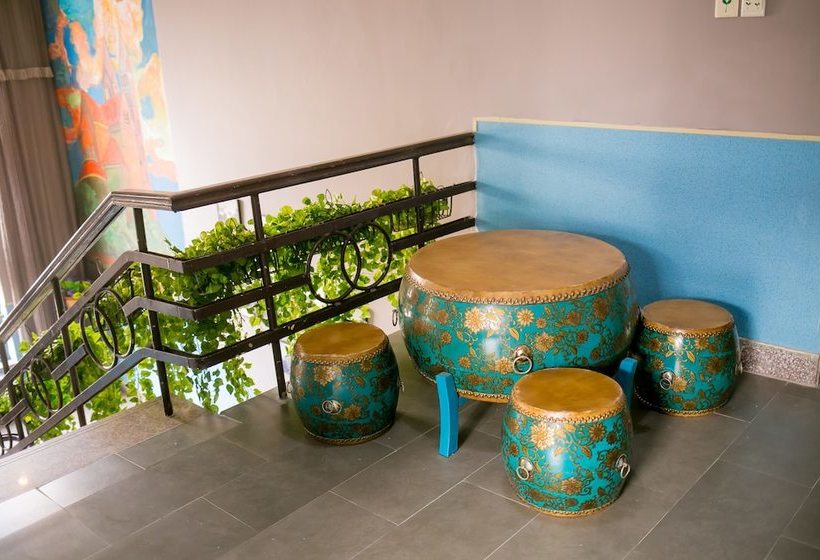 Qingdao Yuexinxuan Inn