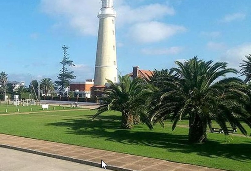 هتل Del Faro Punta Del Este