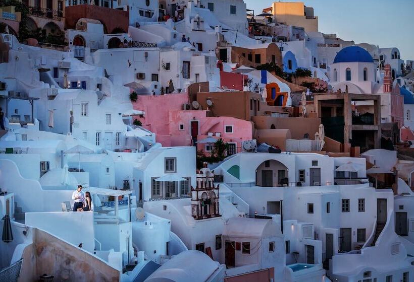 هتل Diamond Luxury Suites Collection