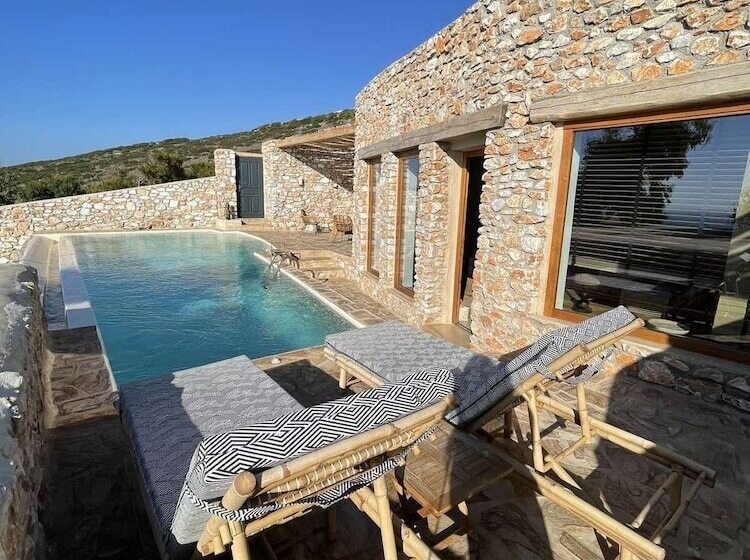 هتل Mythic Paros , Adults Only