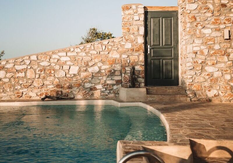 هتل Mythic Paros , Adults Only