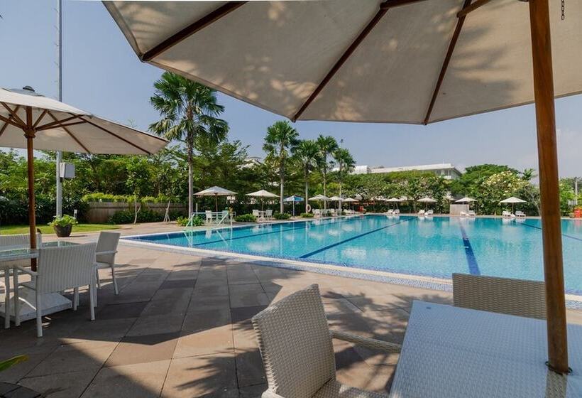 פנסיון Reddoorz Apartment @ Aeropolis Tangerang