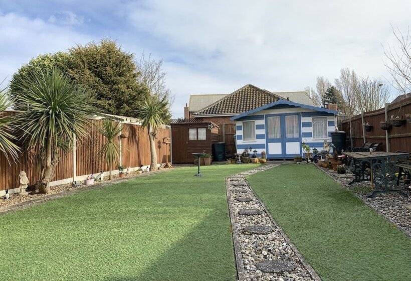 پانسیون Rosevale Bed & Breakfast