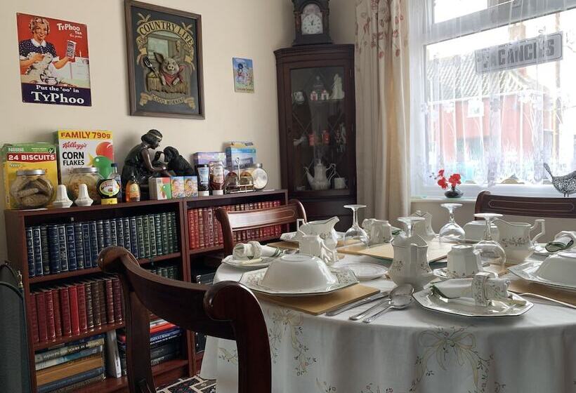 پانسیون Rosevale Bed & Breakfast