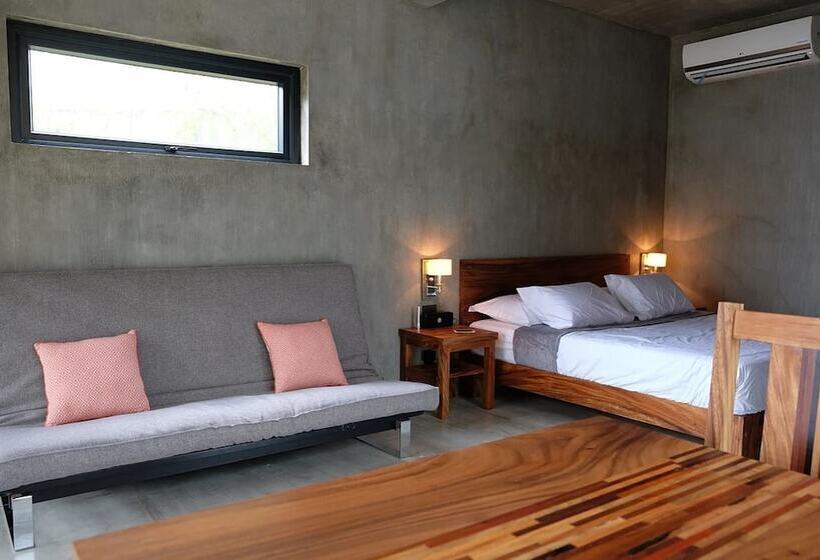 پانسیون Veue Beach Cabins