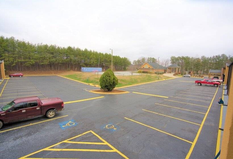 ホテル Columbus Inn And Suites