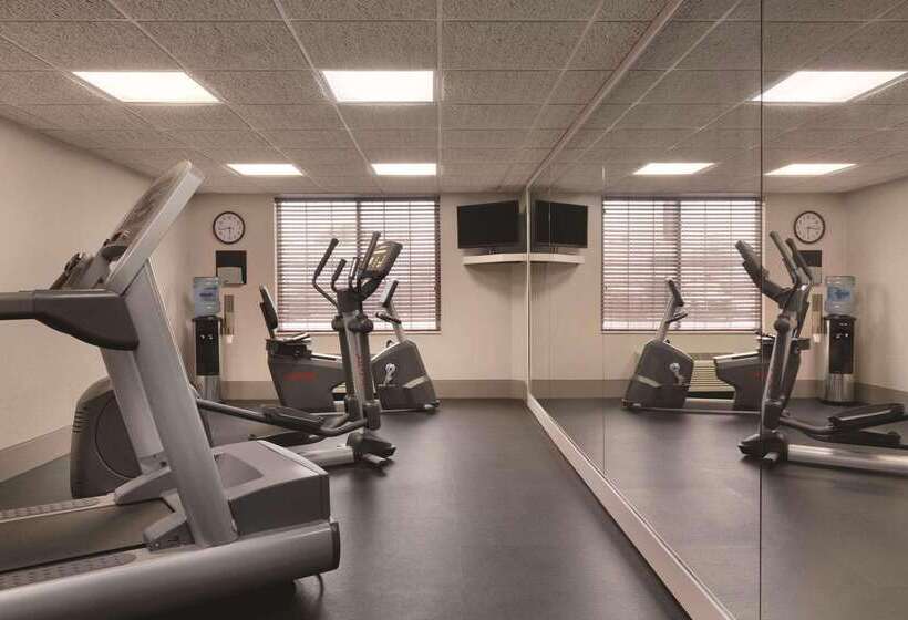 Отель Country Inn & Suites By Radisson, London, Ky