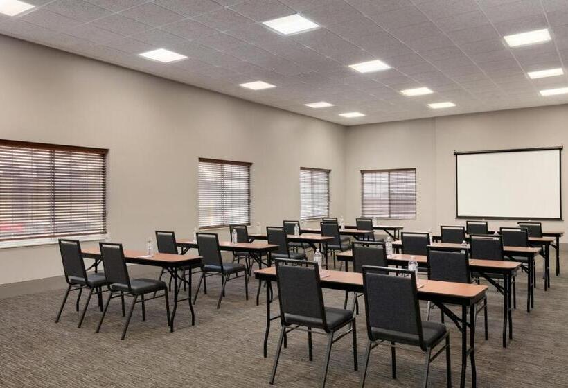 هتل Country Inn & Suites By Radisson, London, Ky