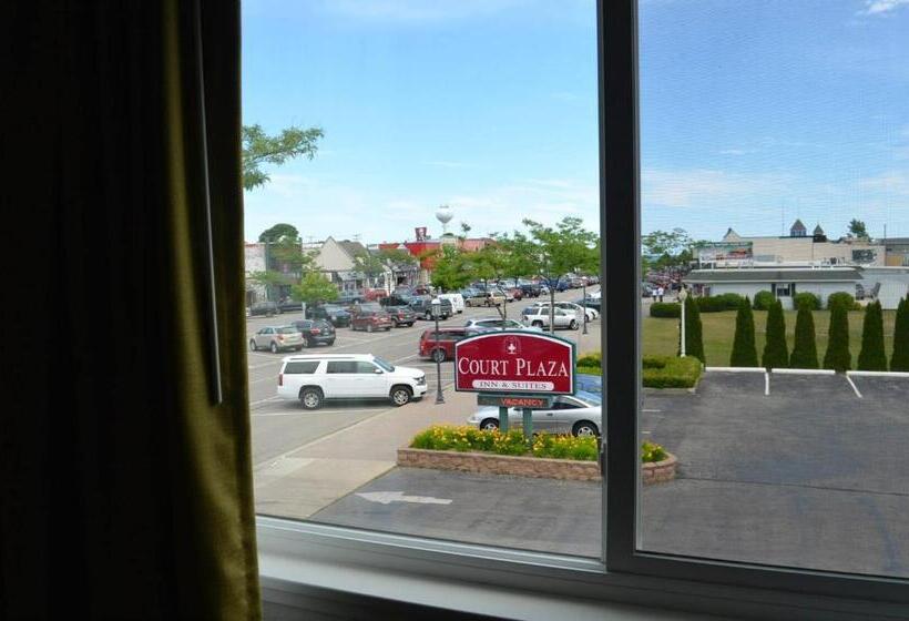 Hotel Court Plaza Inn & Suites Of Mackinaw