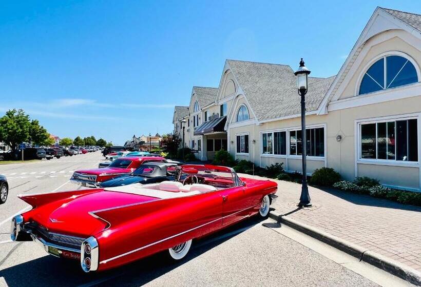 Hôtel Court Plaza Inn & Suites Of Mackinaw