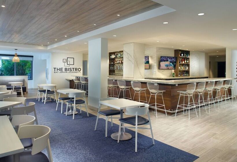 Fotos del hotel Courtyard Miami Coconut Grove:  6