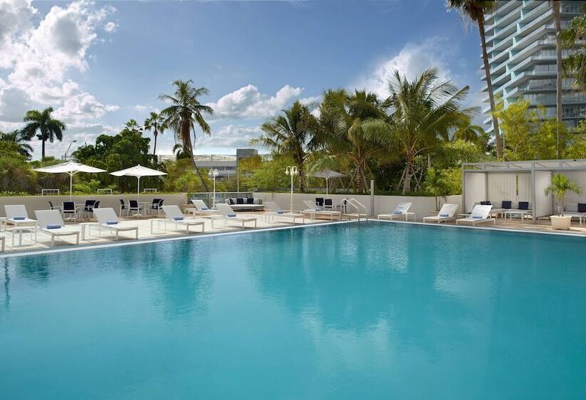 Fotos del hotel Courtyard Miami Coconut Grove:  2