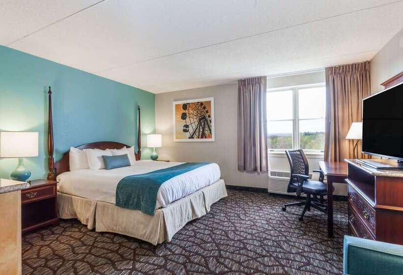 هتل Days Inn By Wyndham Hershey