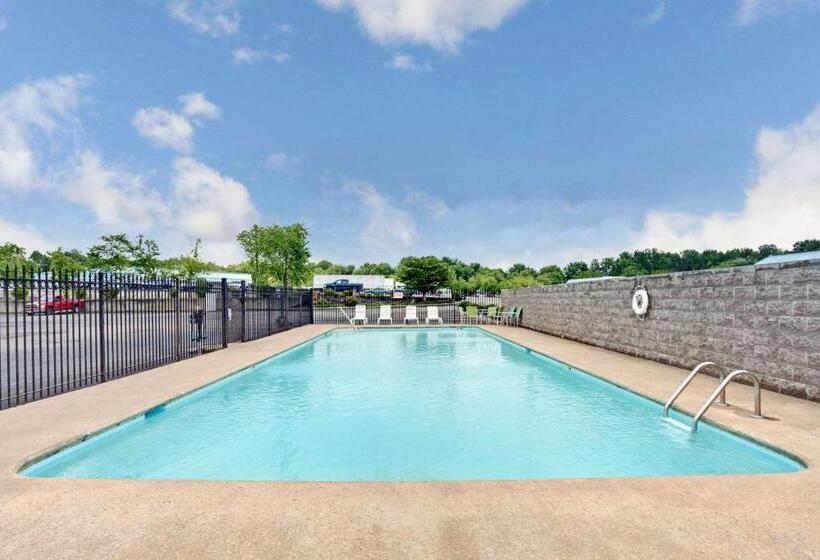 هتل Days Inn By Wyndham Joelton/nashville