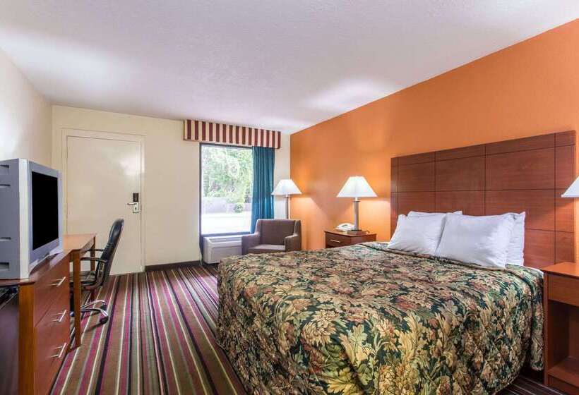 هتل Days Inn By Wyndham Lake City I10