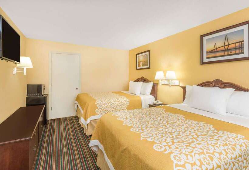 هتل Days Inn By Wyndham Mt Pleasantcharlestonpatriots Point