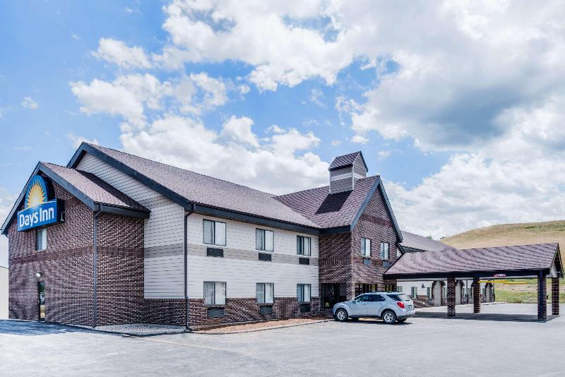 בית מלון כפרי Days Inn By Wyndham Sturgis Southdakota