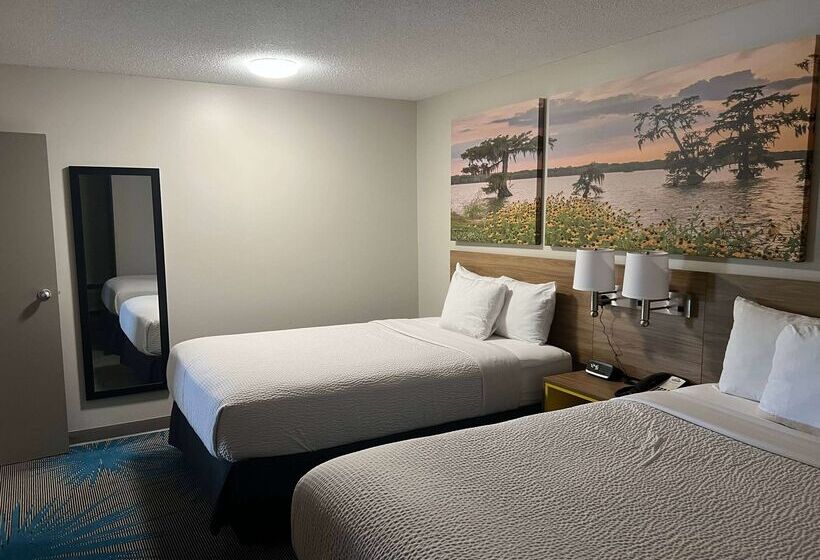 هتل Days Inn By Wyndham Valdosta I 75
