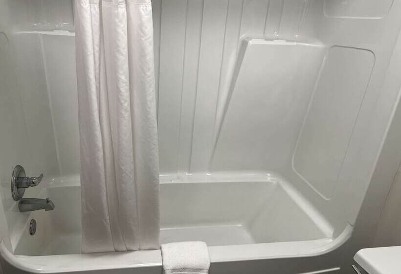 هتل Days Inn By Wyndham Valdosta I 75