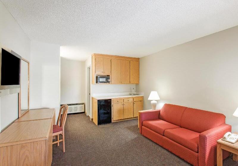 هتل Days Inn By Wyndham Valdosta I 75