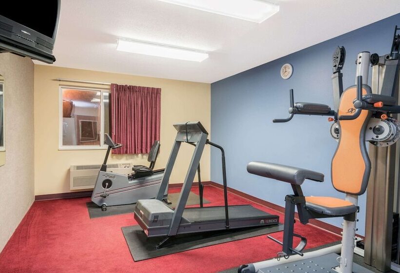 酒店 Days Inn By Wyndham Westeau Claire