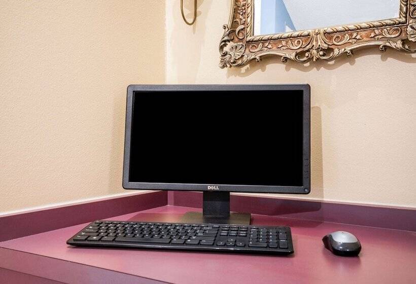 酒店 Days Inn By Wyndham Westeau Claire