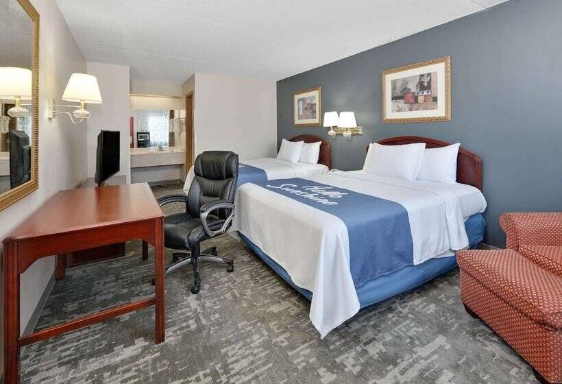 ホテル Days Inn & Suites By Wyndham Bentonville