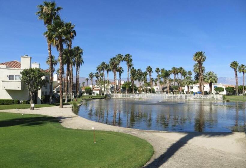 בית מלון כפרי Desert Breezes Resort