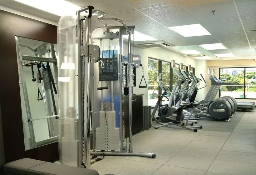 Doubletree By Hilton Hotel Alana   Waikiki Beach