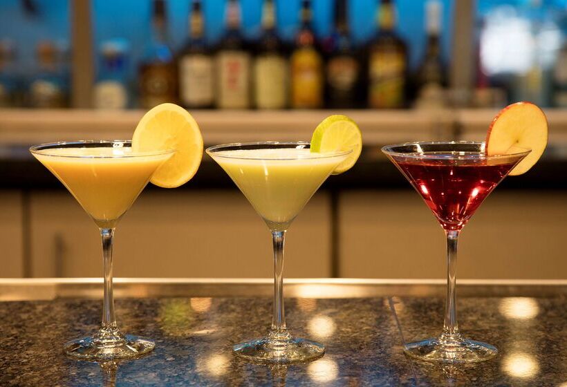 Отель Doubletree By Hilton Denver Westminster