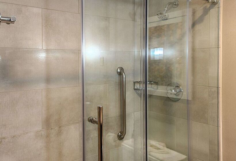 Отель Doubletree By Hilton Denver Westminster