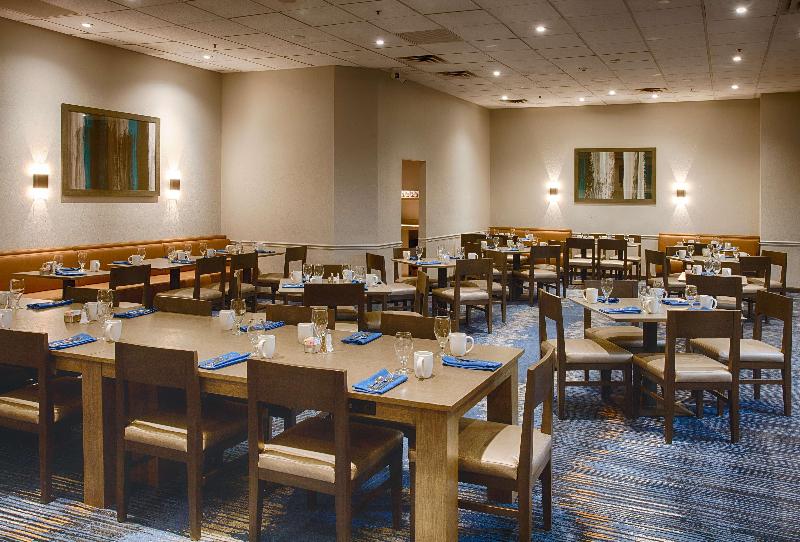 Отель Doubletree By Hilton Denver Westminster