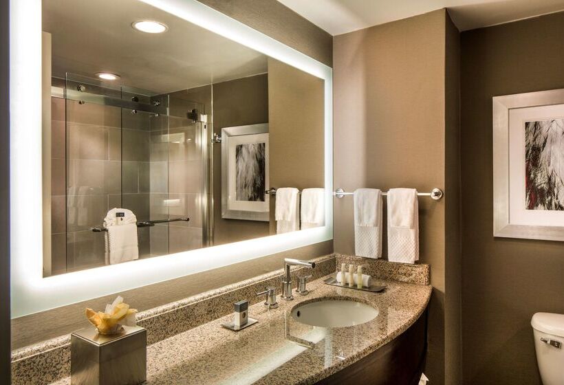 Doubletree By Hilton Hotel Largo/washington Dc