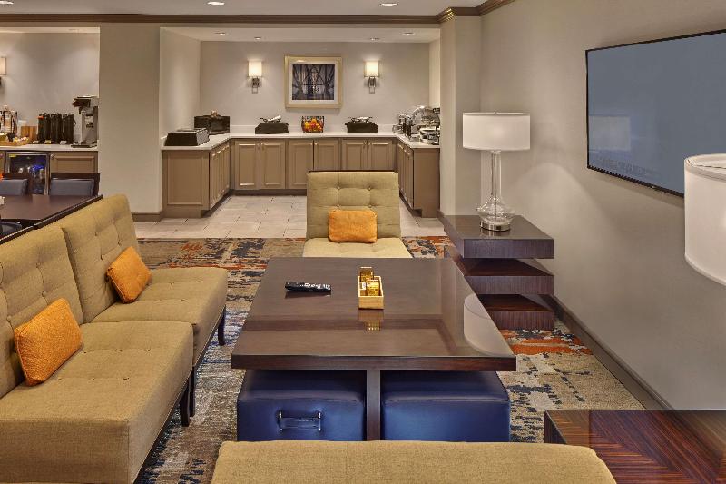 فندق Doubletree By Hilton Little Rock