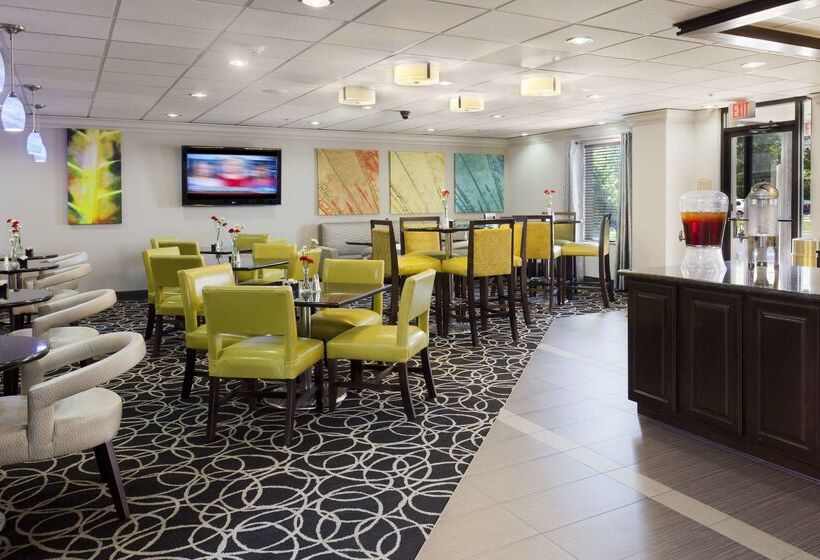 فندق Doubletree By Hilton Springdale