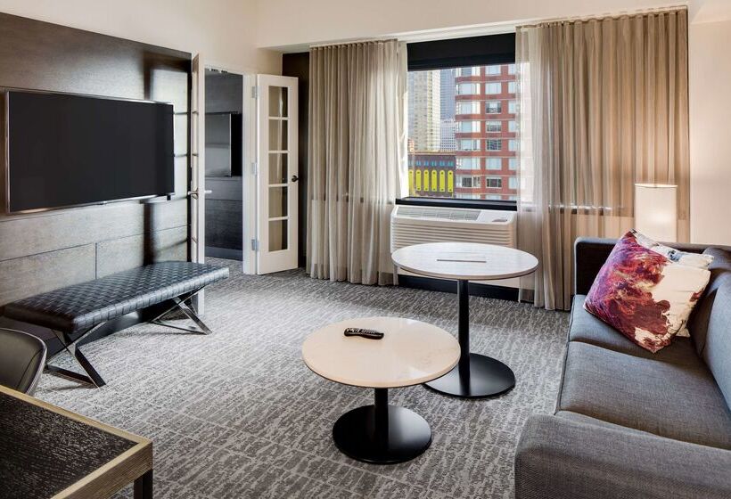 فندق Doubletree Jersey City