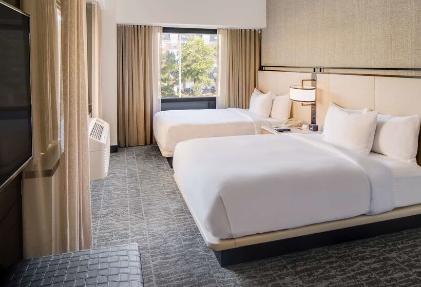 Doubletree By Hilton Hotel & Suites Jersey City
