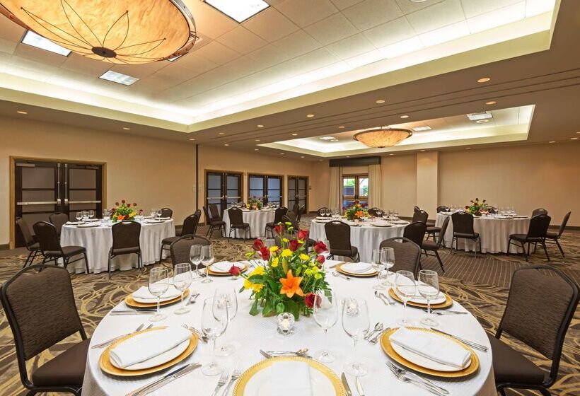 هتل Doubletree Suites By Hilton Austin Downtown Capitol