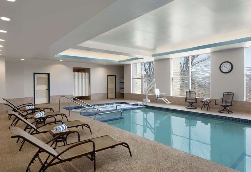 Doubletree Suites By Hilton Hotel Boston   Cambridge